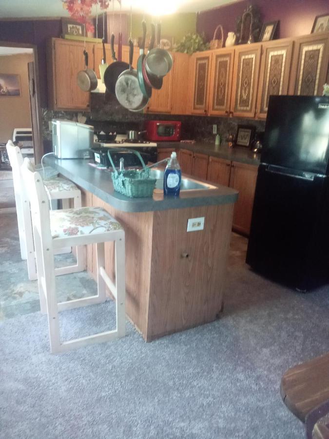 Grays Fishing And Hunting Rental Aurora Exterior foto