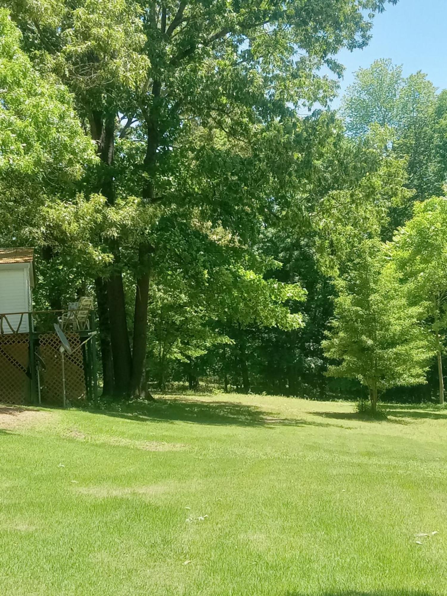 Grays Fishing And Hunting Rental Aurora Exterior foto
